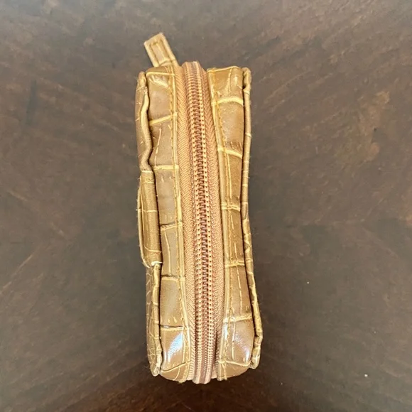 Trish McEvoy Brush Duo in Brown Case - Picture 4 of 6